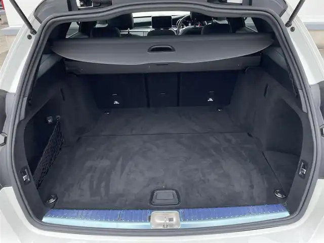 メルセデス・ベンツ Ｃ２２０ｄ ワゴン ローレウスエディション 東京都 2018(平30)年 4.9万km パール 純正HDDナビ/（Bluetooth接続、CD/DVD再生、フルセグTV）/Bカメラ/レーダーセーフティパッケージ/ACC/黒革シート/スライディングルーフ/純正フロアマット/レーンキープアシスト/純正LEDヘッドライト/BSM/D席パワーシート/D席シートヒーター/純正18インチAW/ETC/アイドリングストップ/取り扱い説明書/保証書/スペアキー