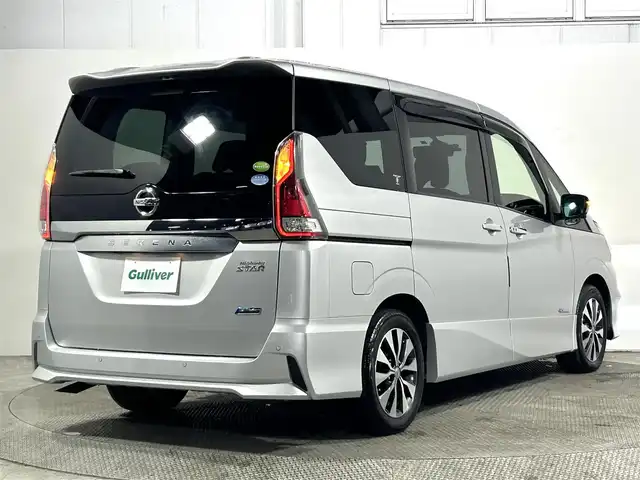 日産 セレナ