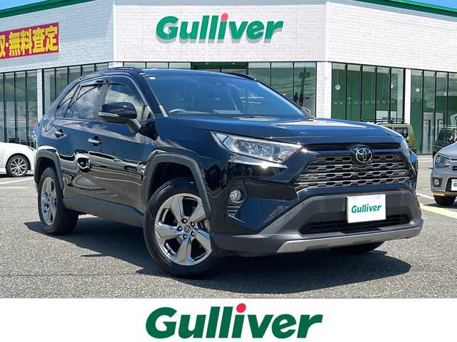 トヨタ ＲＡＶ４ G 鳥取県 2019(令1)年 3.3万km アティチュードブラックマイカ ４・W・D/純正ナビ/フルセグ/DVD/CD/BT/バックカメラ・ETC/トヨタセーフティセンス/レーダークルーズコントロール/レーンキープアシスト/合皮レザーシート/前席シートヒーター/運転席パワーシート（メモリ機能付き）/パワーバックドア/LEDヘットライト/純正18インチアルミホイール/プッシュエンジンスタート/スマートキー×２