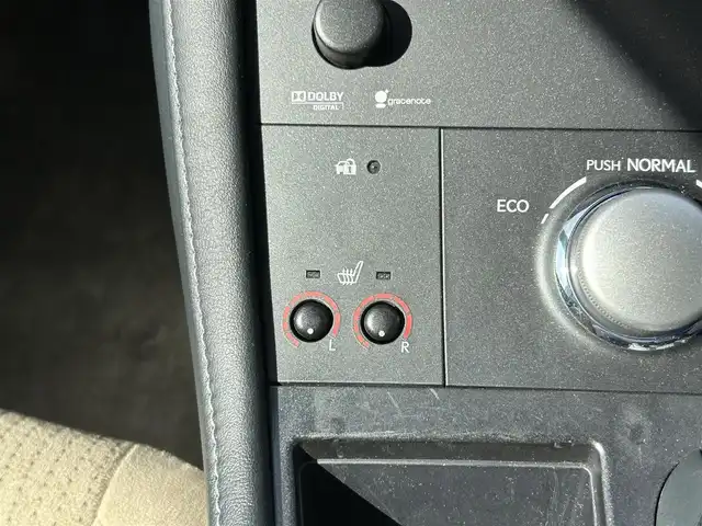 レクサス ＣＴ 200h 群馬県 2012(平24)年 14.1万km ブラックオパールマイカ 純正HDDナビ/（CD/DVD/USB/Bluetooth）/フルセグテレビ/バックカメラ/シートヒーター/パドルシフト/ステアリングリモコン/LEDヘッドランプ/社外フロアマット/純正ドアバイザー/ETC/保証書・取説・スペアキー