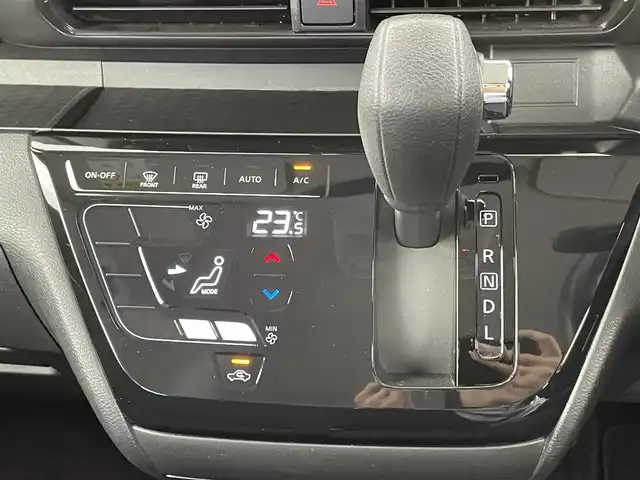 日産 ルークス ハイウェイスター X 千葉県 2020(令2)年 5.4万km ブラック 禁煙車/エマージェンシーブレーキ/レーンキープアシスト/先行発進のお知らせ/速度標識表示機能/道路標識表示機能/前後ソナー/ふらつき警報/オートハイビーム/純正メモリナビ/　CD/DVD/BT/フルセグ/片側パワースライドドア/アラウンドビューモニター/電動格納ミラー/スマートキー＆プッシュスタート/ヘッドライトレベライザー /ステアリングスイッチ/純正14インチアルミホイール