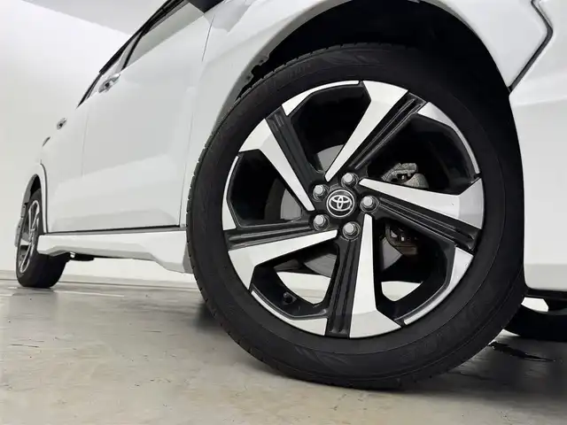 トヨタ ライズ Z 福岡県 2021(令3)年 4.9万km シャイニングホワイトパール モデリスタエアロ　/純正ナビ／フルセグＴＶ　/全方位カメラ　/ＥＴＣ　/前方ドラレコ　/レーダークルーズコントロール　/コーナーセンサー　/衝突軽減ブレーキ　/レーンキープ　/シートヒーター　/純正１７インチＡＷ　/ＬＥＤヘッドライト