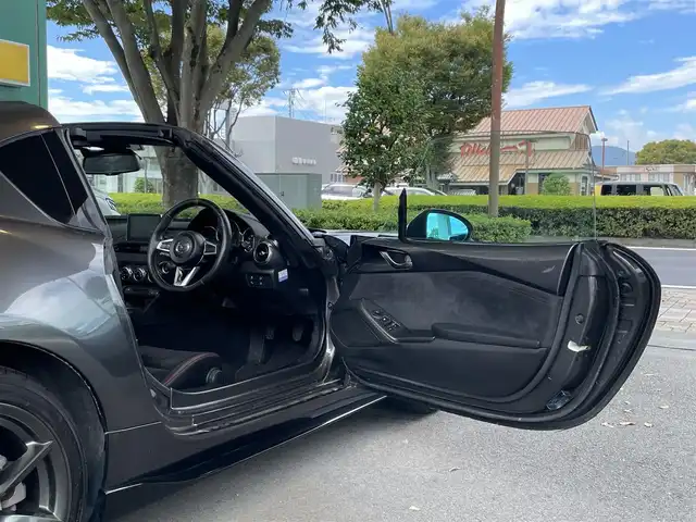 マツダ ロードスター ＲＦ RS 静岡県 2017(平29)年 2.6万km マシーングレープレミアムM 車線逸脱警告　/ＢＳＭ　/マツダコネクトナビ　/地デジ　/Ｂカメラ　/レカロ半革シート　/シートヒーター　　/革巻きステアリング　/ステアリングスイッチ/ＨＫＳマフラー　/車高調　/純正１７インチＡＷ/ETC/スマートキー /スペアキー /保証書/取説