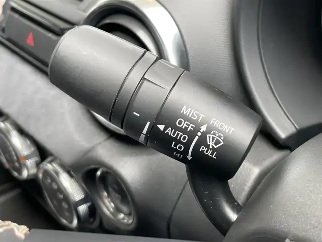 マツダ ロードスター ＲＦ RS 静岡県 2017(平29)年 2.6万km マシーングレープレミアムM 車線逸脱警告　/ＢＳＭ　/マツダコネクトナビ　/地デジ　/Ｂカメラ　/レカロ半革シート　/シートヒーター　　/革巻きステアリング　/ステアリングスイッチ/ＨＫＳマフラー　/車高調　/純正１７インチＡＷ/ETC/スマートキー /スペアキー /保証書/取説