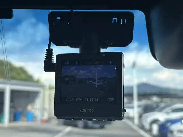 ホンダ Ｎ ＢＯＸ カスタム G L ホンダセンシング 奈良県 2018(平30)年 5.6万km クリスタルブラックパール 社外ＳＤナビ（ＺＤＲ－０１２）/フルセグ/Ｂｌｕｅｔｏｏｔｈ/ＣＤ／ＤＶＤ/ＵＳＢ入力端子/バックカメラ/ビルトインETC/前方ドライブレコーダー/スペアキー/クルーズコントロール/追従走行/純正フロアマット/両側パワースライドドア/ABS/レーンキープアシスト/オートライト/ヘッドライト（LED）/衝突被害軽減システム/エンジンスタートボタン/横滑り防止装置