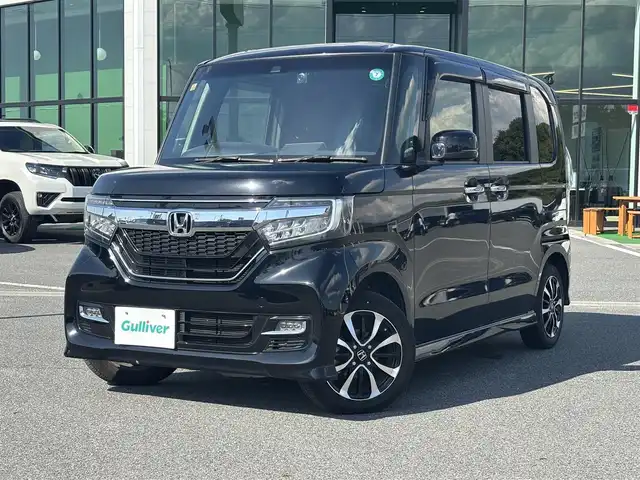 ホンダ Ｎ ＢＯＸ カスタム G L ホンダセンシング 奈良県 2018(平30)年 5.6万km クリスタルブラックパール 社外ＳＤナビ（ＺＤＲ－０１２）/フルセグ/Ｂｌｕｅｔｏｏｔｈ/ＣＤ／ＤＶＤ/ＵＳＢ入力端子/バックカメラ/ビルトインETC/前方ドライブレコーダー/スペアキー/クルーズコントロール/追従走行/純正フロアマット/両側パワースライドドア/ABS/レーンキープアシスト/オートライト/ヘッドライト（LED）/衝突被害軽減システム/エンジンスタートボタン/横滑り防止装置