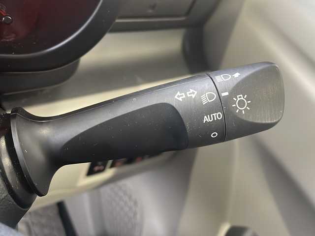 トヨタ パッソ X Lパッケージ 鳥取県 2023(令5)年 1.2万km ブライトシルバーM ワンオーナー/スマートキーx２個/プリクラッシュセーフティ/レーンデパーチャー/クリアランスソナー/オートハイビーム/ドライブレコーダー/純正メモリナビ/フルセグ・Bluetooth/バックカメラ/LEDヘッドライト/オートエアコン/オートライト/オートリトラクトミラー/スタットレス4本積込