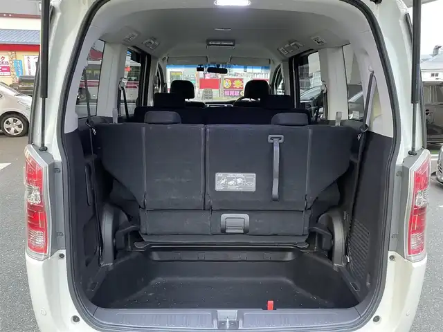 ホンダ ステップワゴン L 福岡県 2010(平22)年 12万km プレミアムホワイトパール 純正ナビ/（AM/FM/CD/DVD/USB/フルセグTV）/フリップダウンモニター/パーキングアシスト/純正フロアマット/ドライブレコーダー前（SD無し）/オートライト/フォグランプ/電格ミラー/取扱説明書/スペアキー×１