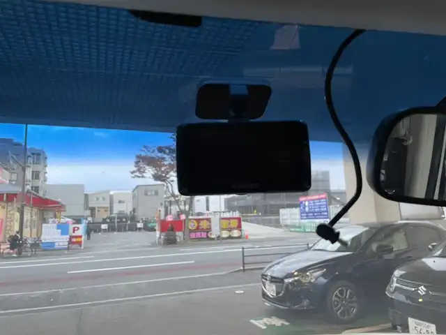 ホンダ ステップワゴン L 福岡県 2010(平22)年 12万km プレミアムホワイトパール 純正ナビ/（AM/FM/CD/DVD/USB/フルセグTV）/フリップダウンモニター/パーキングアシスト/純正フロアマット/ドライブレコーダー前（SD無し）/オートライト/フォグランプ/電格ミラー/取扱説明書/スペアキー×１