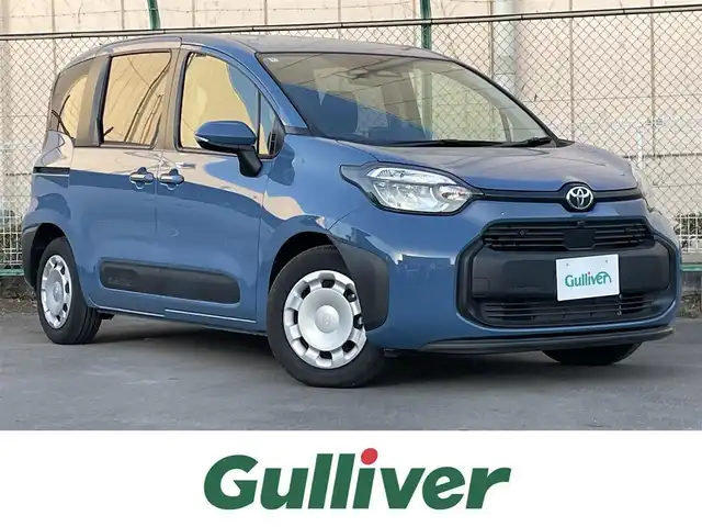 トヨタ シエンタ G 東京都 2024(令6)年 0.7万km グレイッシュブルー 純正ディスプレイオーディオ　/全周囲カメラ　/両側電動ドア　/ビルトインＥＴＣ　/追従クルコン　/純正ドラレコ　/トヨタセーフティセンス　/コーナーセンサー　/ＢＳＭ　/電動パーキング　/ＡＶＨ　/オートライト　/禁煙