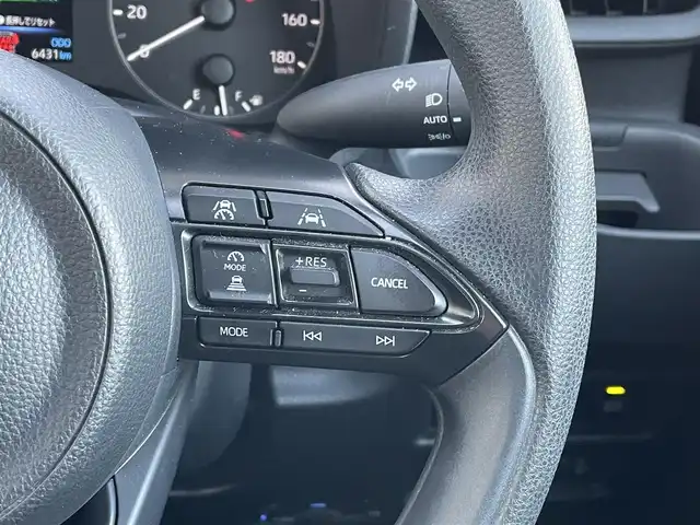 トヨタ シエンタ G 東京都 2024(令6)年 0.7万km グレイッシュブルー 純正ディスプレイオーディオ　/全周囲カメラ　/両側電動ドア　/ビルトインＥＴＣ　/追従クルコン　/純正ドラレコ　/トヨタセーフティセンス　/コーナーセンサー　/ＢＳＭ　/電動パーキング　/ＡＶＨ　/オートライト　/禁煙