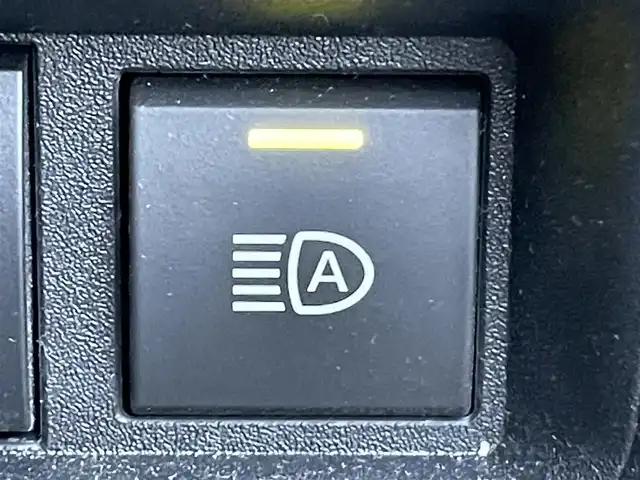 トヨタ シエンタ G 東京都 2024(令6)年 0.7万km グレイッシュブルー 純正ディスプレイオーディオ　/全周囲カメラ　/両側電動ドア　/ビルトインＥＴＣ　/追従クルコン　/純正ドラレコ　/トヨタセーフティセンス　/コーナーセンサー　/ＢＳＭ　/電動パーキング　/ＡＶＨ　/オートライト　/禁煙