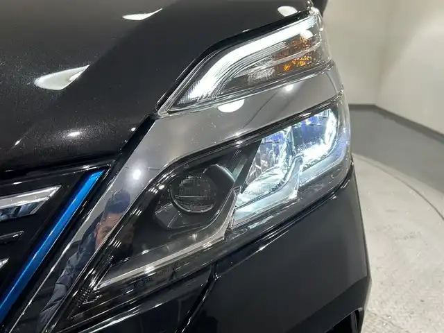 日産 セレナ e－パワー ハイウェイスター V 愛知県 2022(令4)年 3.9万km ダイヤモンドブラック 純正１０インチナビ/フルセグTV Bluetooth CD/DVD ブルーレイ/純正フリップダウンモニター/プロパイロット/アラウンドビューモニター/衝突軽減ブレーキ/両側電動スライドドア/デジタルインナーミラー/純正ビルトインＥＴＣ/純正ドライブレコーダー/オートブレーキホールド