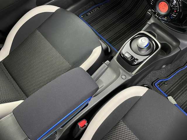 日産 ノート e－パワー X 新潟県 2018(平30)年 4万km ガーネットレッド 純正メモリナビ/　フルセグTV/Bluetooth/CD/DVD/衝突被害軽減ブレーキ/レーンキープアシスト/前後コーナーセンサー/ドライブレコーダー/バックモニター/ETC/横滑り防止装置/禁煙車/オートライト/フロアマット/プッシュスタート