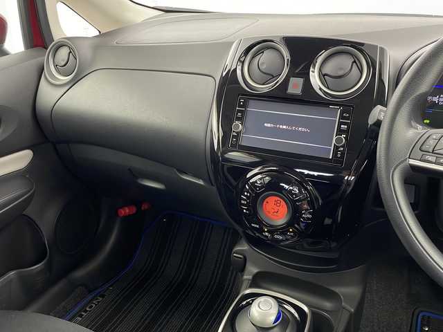 日産 ノート e－パワー X 新潟県 2018(平30)年 4万km ガーネットレッド 純正メモリナビ/　フルセグTV/Bluetooth/CD/DVD/衝突被害軽減ブレーキ/レーンキープアシスト/前後コーナーセンサー/ドライブレコーダー/バックモニター/ETC/横滑り防止装置/禁煙車/オートライト/フロアマット/プッシュスタート