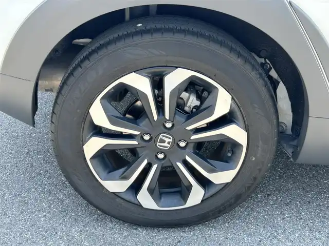ホンダ フィット クロスター 奈良県 2020(令2)年 0.4万km プラチナホワイトパール ９インチプレミアインターナビ　/フルセグテレビ　/bluetooth/純正ドライブレコーダー前後　/バックカメラ　/ホンダセンシング　/コーナーセンサー前後　/追従クルーズコントロール/レーンキープアシスト/2トーン　/純正アルミホイール　/純正フロアマット　/カーテンエアバッグ/LEDヘッドライト/USBポート　/スペアキー