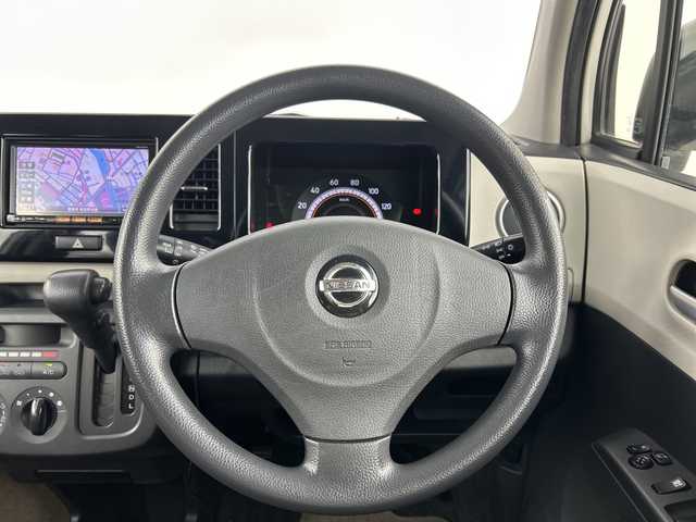 日産 モコ Sアイドリングストップ 愛知県 2013(平25)年 6万km スノーパールホワイト 純正7インチナビゲーション/CD DVD フルセグTV Bluetooth/ドライブレコーダー/アイドリングストップ/ヘッドライトレベライザー/ドアバイザー/スマートキー/エンジンプッシュスタート/電動格納ミラー