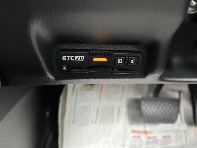 ホンダ ヴェゼル ハイブリッド e:HEV Z 長崎県 2023(令5)年 1.3万km メテオロイドグレーメタリック ワンオーナー/プッシュスタート/保証書/取扱説明書/スマートキー/渋滞追従機能付きアダプティブクルーズコントロール/Hondaコネクトディスプレイ(BT/AM/FM/フルセグ/ナビ)/USB入力端子/ETC2.0/ワイヤレス充電/バックカメラ/純正フロアマット/純正18インチアルミホイール/運転席・助手席シートヒーター/ABS/VSA(ビークルスタビリティアシスト)/LKAS(車線維持支援システム)/イモビライザーシステム/衝突軽減ブレーキ/前後ソナーセンサー/ヒルディセントコントロール/ドライブモードセレクト/パワーテールゲート/パドルシフト/オートライト/オートハイビーム