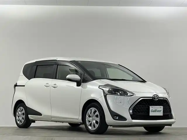 トヨタ シエンタ G クエロ 埼玉県 2018(平30)年 7.1万km ホワイトパールクリスタルシャイン 禁煙　純正ナビ　Ｂカメラ　温シート　両側電動　オートハイビーム　コーナーセンサー　レーンキープアシスト 衝突軽減システム　ハーフレザーシート　Ｂｌｕｅｔｏｏｔｈ　ＥＴＣ２．０ 純正フロアマット