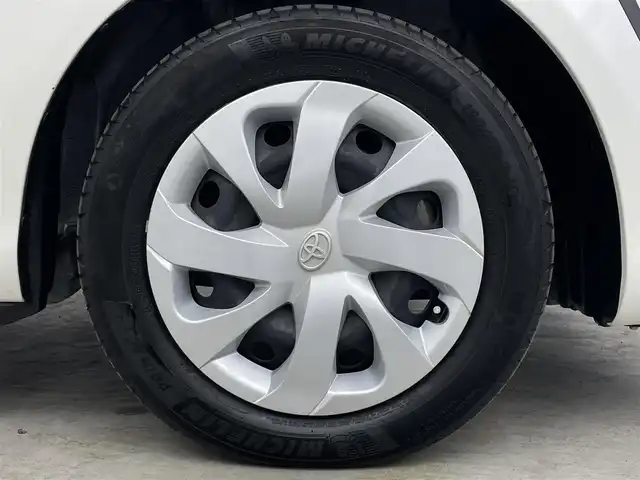 トヨタ シエンタ G クエロ 埼玉県 2018(平30)年 7.1万km ホワイトパールクリスタルシャイン 禁煙　純正ナビ　Ｂカメラ　温シート　両側電動　オートハイビーム　コーナーセンサー　レーンキープアシスト 衝突軽減システム　ハーフレザーシート　Ｂｌｕｅｔｏｏｔｈ　ＥＴＣ２．０ 純正フロアマット