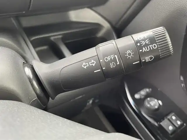ホンダ Ｎ ＢＯＸ カスタム L 福岡県 2021(令3)年 3.2万km プラチナホワイトパール 社外carrozzeria7インチナビ/　（CD/DVD/SD/FM/AM/iPod/USB/ワンセグ/交通情報）/ホンダセンシング/　・横滑り防止装置/　・レーンキープアシスト/　・衝突軽減システム/　・クリアランスソナー/クルーズコントロール（追従走行有）/片側パワースライドドア/ETC/シートヒーター（運転席＋助手席）/オートライト/電格ミラー/ISOFIX/ECON/プッシュスタート/電格ミラー/純正マット