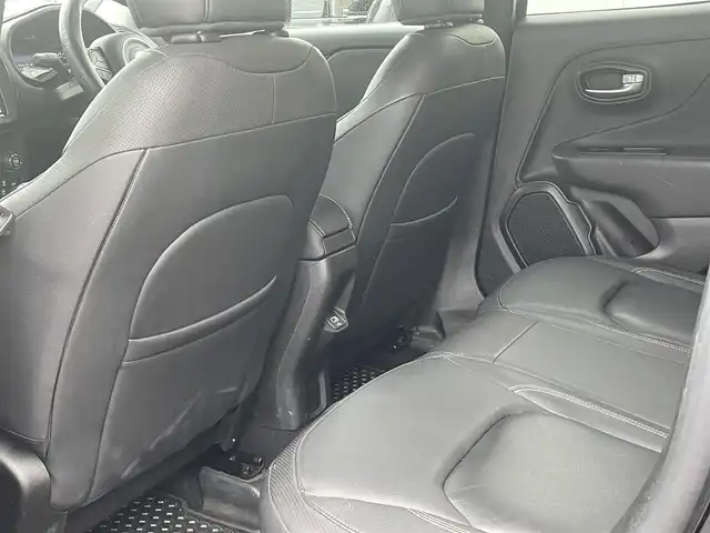 クライスラー・ジープ ジープ レネゲード リミテッド 静岡県 2020(令2)年 4.2万km 黒 UconnectナビフルセグTV Bluetooth CarPlay対応/バックカメラ/ブラックレザーシート シートヒーター /ステアリングヒーター/衝突軽減ブレーキACC/レーンセンスBSM/TOYOホワイトレターATタイヤ215/60/17/ルーフラック キャリア/LEDヘッドライト/フォグランプ/レインセンサー /スマートキー/DSRCETC