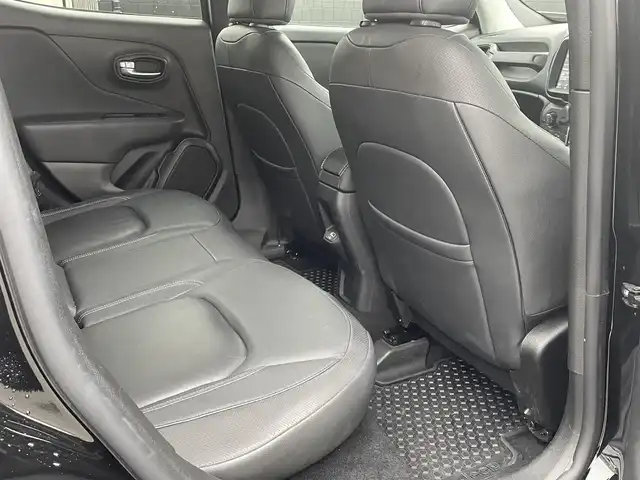 クライスラー・ジープ ジープ レネゲード リミテッド 静岡県 2020(令2)年 4.2万km 黒 UconnectナビフルセグTV Bluetooth CarPlay対応/バックカメラ/ブラックレザーシート シートヒーター /ステアリングヒーター/衝突軽減ブレーキACC/レーンセンスBSM/TOYOホワイトレターATタイヤ215/60/17/ルーフラック キャリア/LEDヘッドライト/フォグランプ/レインセンサー /スマートキー/DSRCETC