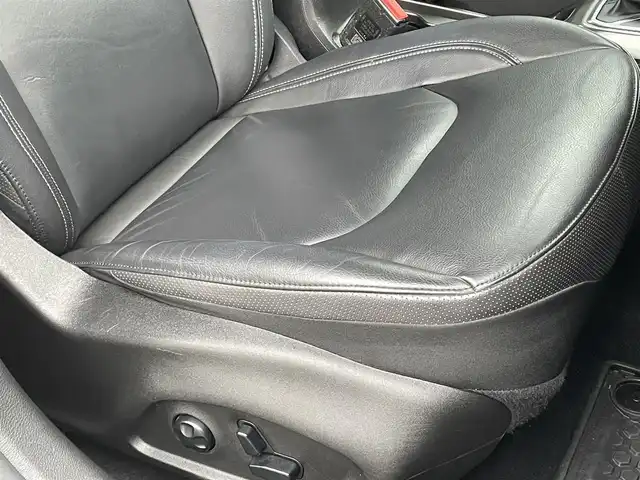 クライスラー・ジープ ジープ レネゲード リミテッド 静岡県 2020(令2)年 4.2万km 黒 UconnectナビフルセグTV Bluetooth CarPlay対応/バックカメラ/ブラックレザーシート シートヒーター /ステアリングヒーター/衝突軽減ブレーキACC/レーンセンスBSM/TOYOホワイトレターATタイヤ215/60/17/ルーフラック キャリア/LEDヘッドライト/フォグランプ/レインセンサー /スマートキー/DSRCETC