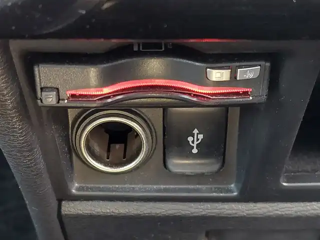 三菱 デリカＤ：５ P 東京都 2020(令2)年 3.8万km エメラルドブラックパール/アイガーグレーメタリック  e-Assist/・衝突被害軽減ブレーキシステム/・踏み間違い衝突防止アシスト/・車線逸脱防止支援機能/・レーダークルーズコントロール/・後側方車両検知警報システム [BSW]/・オートマチックハイビーム/・マルチアラウンドモニター/プッシュスタート/アイドリングストップ/パドルシフト/純正ナビ/フルセグTV/ETC/ドライブレコーダー/100V電源/両側パワースライドドア/エレクトリックテールゲート/運転席パワーシート/シートヒーター/LEDヘッドライト/オートライト/ドアバイザー/18インチ純正アルミホイール/スマートキー