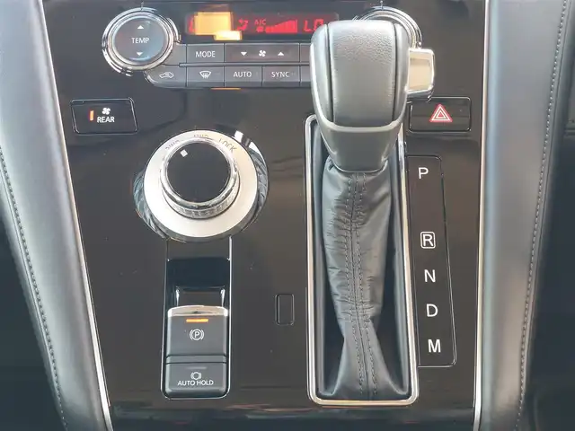 三菱 デリカＤ：５ P 東京都 2020(令2)年 3.8万km エメラルドブラックパール/アイガーグレーメタリック  e-Assist/・衝突被害軽減ブレーキシステム/・踏み間違い衝突防止アシスト/・車線逸脱防止支援機能/・レーダークルーズコントロール/・後側方車両検知警報システム [BSW]/・オートマチックハイビーム/・マルチアラウンドモニター/プッシュスタート/アイドリングストップ/パドルシフト/純正ナビ/フルセグTV/ETC/ドライブレコーダー/100V電源/両側パワースライドドア/エレクトリックテールゲート/運転席パワーシート/シートヒーター/LEDヘッドライト/オートライト/ドアバイザー/18インチ純正アルミホイール/スマートキー