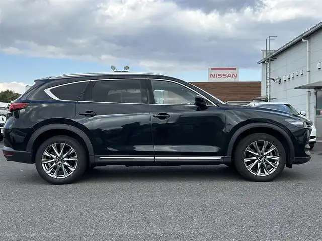 マツダ ＣＸ－８ 25S Lパッケージ 広島県 2021(令3)年 9万km ジェットブラックマイカ ワンオーナー/衝突軽減ブレーキ/サンルーフ/純正ナビ・地デジＴＶ/Bluetooth/純正USB端子/ＢＯＳＥスピーカー/全方位カメラ/黒レザーシート/シートヒーター（前席・2列目）/エアシート（前席）/パワーバックドア/クルーズコントロール/アクティブドライビングディスプレイ/革巻きステアリング/ステアリングヒーター/アクティブドライビングディスプレイ/ブラインドスポットモニター/LEDヘッドライト/純正19インチアルミ/革巻きステアリング/ステアリングヒーター/スマートキー/前後ドライブレコーダー/コーナーセンサー/電格ウィンカーミラー/ETC2.0/スペアキー（スマートキー）/純正フロアマット/保証書/取扱説明書