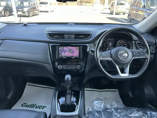 日産 エクストレイル 20Xi 栃木県 2018(平30)年 6.5万km ブリリアントホワイトパール エマージェンシーブレーキ/社外ナビ/・CD/DVD/Bluetooth/プロパイロット/アラウンドビューモニター/インテリジェントルームミラー/パワーバックドア/前後コーナーセンサー/ドライブレコーダー/ETC/カプロンシート/LEDヘッドライト/フォグランプ/オートハイビーム/純正18インチAW/ルーフレール/純正フロアマット/スマートキー/プッシュスタート