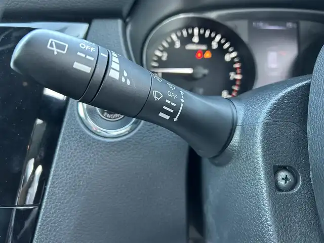 日産 エクストレイル 20Xi 栃木県 2018(平30)年 6.5万km ブリリアントホワイトパール エマージェンシーブレーキ/社外ナビ/・CD/DVD/Bluetooth/プロパイロット/アラウンドビューモニター/インテリジェントルームミラー/パワーバックドア/前後コーナーセンサー/ドライブレコーダー/ETC/カプロンシート/LEDヘッドライト/フォグランプ/オートハイビーム/純正18インチAW/ルーフレール/純正フロアマット/スマートキー/プッシュスタート