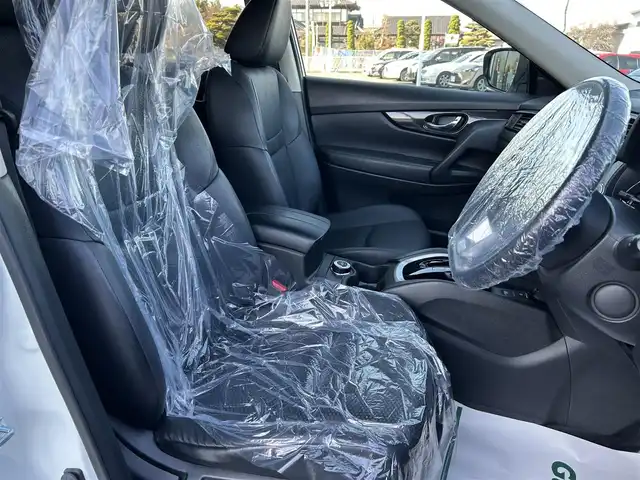 日産 エクストレイル 20Xi 栃木県 2018(平30)年 6.5万km ブリリアントホワイトパール エマージェンシーブレーキ/社外ナビ/・CD/DVD/Bluetooth/プロパイロット/アラウンドビューモニター/インテリジェントルームミラー/パワーバックドア/前後コーナーセンサー/ドライブレコーダー/ETC/カプロンシート/LEDヘッドライト/フォグランプ/オートハイビーム/純正18インチAW/ルーフレール/純正フロアマット/スマートキー/プッシュスタート