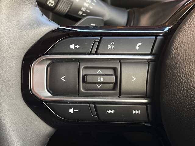 スズキ スペーシア カスタム HYBRID XS ターボ 千葉県 2025(令7)年 0.3万km ピュアホワイトパール/ブラック2トーン 純正9インチナビ/全周囲カメラ/衝突被害軽減システム/車線逸脱警報/クルーズコントロール/両側パワースライドドア/横滑り防止装置/ETC/アイドリングストップ/LEDヘッドライト/オートライト/ウィンカーミラー/電動格納ミラー/純正15インチAW/シートヒーター/ステアリングヒーター/プッシュスタート/スマートキー/フロアマット/スペアキー/取扱説明書/保証書