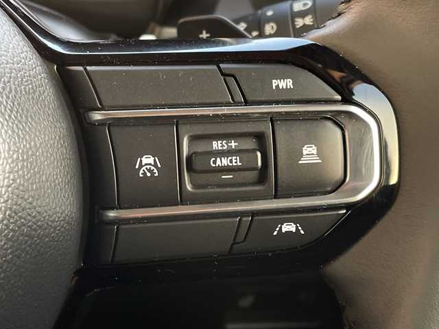 スズキ スペーシア カスタム HYBRID XS ターボ 千葉県 2025(令7)年 0.3万km ピュアホワイトパール/ブラック2トーン 純正9インチナビ/全周囲カメラ/衝突被害軽減システム/車線逸脱警報/クルーズコントロール/両側パワースライドドア/横滑り防止装置/ETC/アイドリングストップ/LEDヘッドライト/オートライト/ウィンカーミラー/電動格納ミラー/純正15インチAW/シートヒーター/ステアリングヒーター/プッシュスタート/スマートキー/フロアマット/スペアキー/取扱説明書/保証書