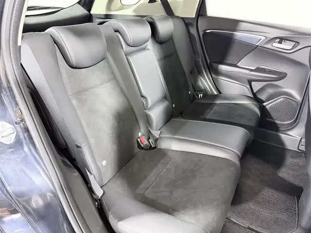 ホンダ シャトル ハイブリッド X ホンダセンシング 大阪府 2018(平30)年 3.3万km ミッドナイトブルービームM 純正9incナビTV バックカメラ ハーフレザーシート シートヒーター レーダークルコン 衝突軽減ブレーキ レーンアシスト スマートキー プッシュスタート オートライト LEDヘッドライト ドライブレコーダー ETC