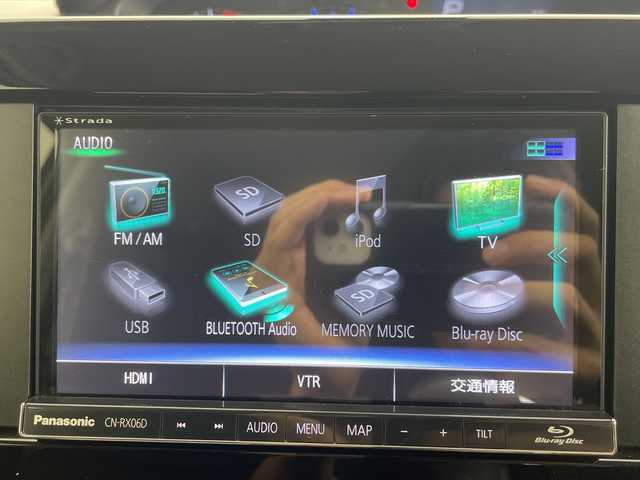 スズキ ワゴンＲ スティングレー HYBRID X 愛知県 2019(令1)年 3.9万km ピュアホワイトP 社外メモリーナビ/(CN-RX06D)/ワンセグ CD DVD BT MSV/衝突軽減ブレーキ/LDA/HUD/スマートキー/シートヒーター/アイドリングストップ/LEDヘッドライト/LEDフォグライト/オートライト/オートハイビーム/ISOFIX