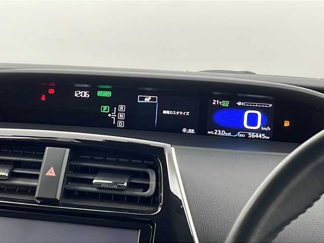 トヨタ プリウス S ツーリングセレクション 新潟県 2016(平28)年 5.7万km エモーショナルレッド 純正9インチメモリナビ/　フルセグTV/Bluetooth/CD/DVD/衝突被害軽減ブレーキ/レーンキープアシスト/クルーズコントロール/レザーシート/前席シートヒーター/ドライブレコーダー/バックモニター/ビルトインETC/オートライト/オートマチックハイビーム/横滑り防止装置/ステアリングスイッチ/禁煙車