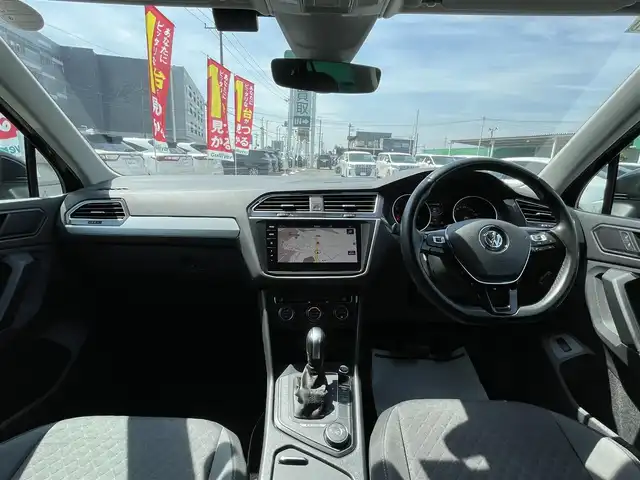 フォルクスワーゲン ティグアン TDI 4モーション コンフォートライン 千葉県 2020(令2)年 10.4万km ディープブラックパールエフェクト 衝突軽減ブレーキ/全周囲カメラ/メーカーオプションナビ/スマートキー/アダプティブクルーズコントロール/レーンキープアシスト/前後コーナーセンサー/純正17インチアルミホイール/純正LEDヘッドライト/フォグランプ/ブレーキオートホールド/本革巻きステアリング/サイド＆カーテンエアバッグ