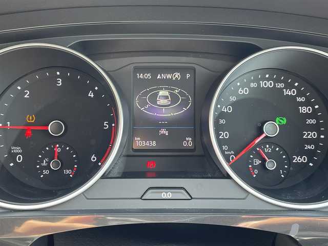 フォルクスワーゲン ティグアン TDI 4モーション コンフォートライン 千葉県 2020(令2)年 10.4万km ディープブラックパールエフェクト 衝突軽減ブレーキ/全周囲カメラ/メーカーオプションナビ/スマートキー/アダプティブクルーズコントロール/レーンキープアシスト/前後コーナーセンサー/純正17インチアルミホイール/純正LEDヘッドライト/フォグランプ/ブレーキオートホールド/本革巻きステアリング/サイド＆カーテンエアバッグ