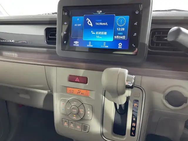 スズキ ラパン ＬＣ X 福岡県 2024(令6)年 0.6万km フォーンベージュメタリック/アーバンブラウン 2トーン 禁煙車/純正ディスプレイオーディオ/(Ｂｌｕｅｔｏｏｔｈ/FM/AM/USB)/バックモニター/衝突被害軽減ブレーキ/コーナーセンサー/アイドリングストップ/シートヒーター/ＬＥＤヘッドライト/オートライト/電動格納ミラー/スマートキー/プッシュスタート/保証書/取扱説明書/スペアキー