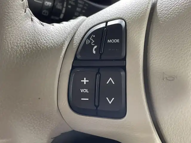 スズキ ラパン ＬＣ X 福岡県 2024(令6)年 0.6万km フォーンベージュメタリック/アーバンブラウン 2トーン 禁煙車/純正ディスプレイオーディオ/(Ｂｌｕｅｔｏｏｔｈ/FM/AM/USB)/バックモニター/衝突被害軽減ブレーキ/コーナーセンサー/アイドリングストップ/シートヒーター/ＬＥＤヘッドライト/オートライト/電動格納ミラー/スマートキー/プッシュスタート/保証書/取扱説明書/スペアキー