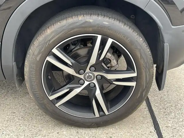 ボルボ ＸＣ４０ B4 AWD Rデザイン 東京都 2021(令3)年 3.4万km オニキスブラックP 純正ナビ/フルセグＴＶ/３６０°カメラ/harman/kardonサウンド/ハーフレザーシート/シートヒーター/前後ドラレコ/ワイヤレス充電/パワーバックドア/ACC/BSM/レーンキープ