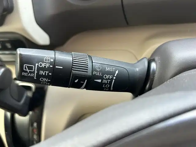 ホンダ Ｎ ＢＯＸ G L ホンダセンシング 岡山県 2018(平30)年 8.4万km プラチナホワイトパール (株)IDOMが運営する【じしゃロン岡山店】の自社ローン専用車両になります。こちらは現金またはオートローンご利用時の価格です。自社ローンご希望の方は別途その旨お申付け下さい/・社外ナビ/・バックカメラ/・片側パワースライドドア/・ETC/・クルーズコントロール有/・スマートキー/・前方ドラレコ/・横滑り防止機能/・レーンキープアシスタント