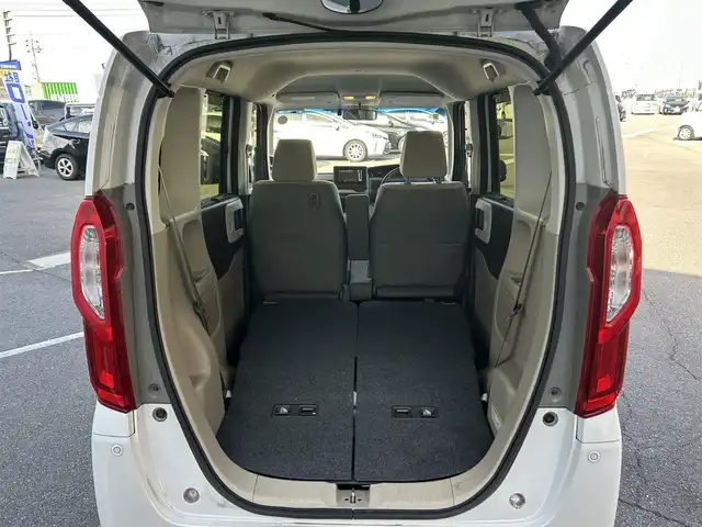 ホンダ Ｎ ＢＯＸ G L ホンダセンシング 岡山県 2018(平30)年 8.4万km プラチナホワイトパール (株)IDOMが運営する【じしゃロン岡山店】の自社ローン専用車両になります。こちらは現金またはオートローンご利用時の価格です。自社ローンご希望の方は別途その旨お申付け下さい/・社外ナビ/・バックカメラ/・片側パワースライドドア/・ETC/・クルーズコントロール有/・スマートキー/・前方ドラレコ/・横滑り防止機能/・レーンキープアシスタント