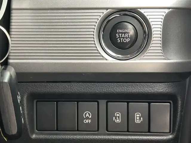 スズキ スペーシア ギア HYBRID XZ 千葉県 2023(令5)年 0.8万km オフブルーメタリック/ガンメタリック2トーンルーフ 禁煙車/ワンオーナー/スズキセーフティサポート/・デュアルセンサーブレーキサポート/・ヘッドアップディスプレイ/・アダプティブクルーズコントロール/・レーンキープアシスト/・車線逸脱警報システム/純正９型メモリナビ/・CD/DVD/Bluetooth/フルセグTV/・全方位カメラ/・ビルトインETC/両側パワースライドドア/革巻きステアリング/・ステアリングスイッチ/DNシートヒーター/純正フロアマット/純正14インチAW/オートライト/・オートマチックハイビーム/・LEDヘッドライト/・LEDフォグランプ