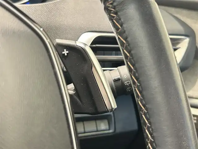 プジョー ３００８ GT ブルー HDi 福岡県 2018(平30)年 5.1万km パール ＳＲ　/ＡＣＣ／ＢＳＭ　/アンビエントライト　/パフュームディフューザー　/Ｂカメラ　/Ｓカメラ　/メモリ付パワーシート　/前席シートヒーター　/Ｂｌｕｅｔｏｏｔｈ　/フットトランクオープナー　/純正１８インチＡＷ