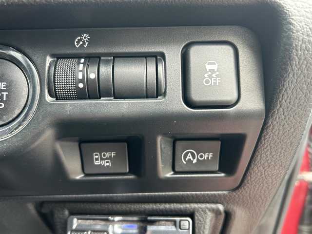 スバル インプレッサ ＸＶ 2．0i－L アイサイト 新潟県 2016(平28)年 9.4万km ヴェネチアンレッドパール 純正ナビ【フルセグTV/FM・AM/BT】/衝突軽減/アイドリングストップ/レーダークルーズコントロール/DN席パワーシート/ETC/バックカメラ/レーンキープアシスト/オートライト/横滑り防止/純正17アルミホイール/スマートキー/プッシュスタート/革巻きステアリング/ステアリングスイッチ/パドルシフト