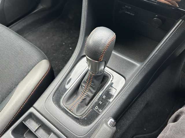 スバル インプレッサ ＸＶ 2．0i－L アイサイト 新潟県 2016(平28)年 9.4万km ヴェネチアンレッドパール 純正ナビ【フルセグTV/FM・AM/BT】/衝突軽減/アイドリングストップ/レーダークルーズコントロール/DN席パワーシート/ETC/バックカメラ/レーンキープアシスト/オートライト/横滑り防止/純正17アルミホイール/スマートキー/プッシュスタート/革巻きステアリング/ステアリングスイッチ/パドルシフト